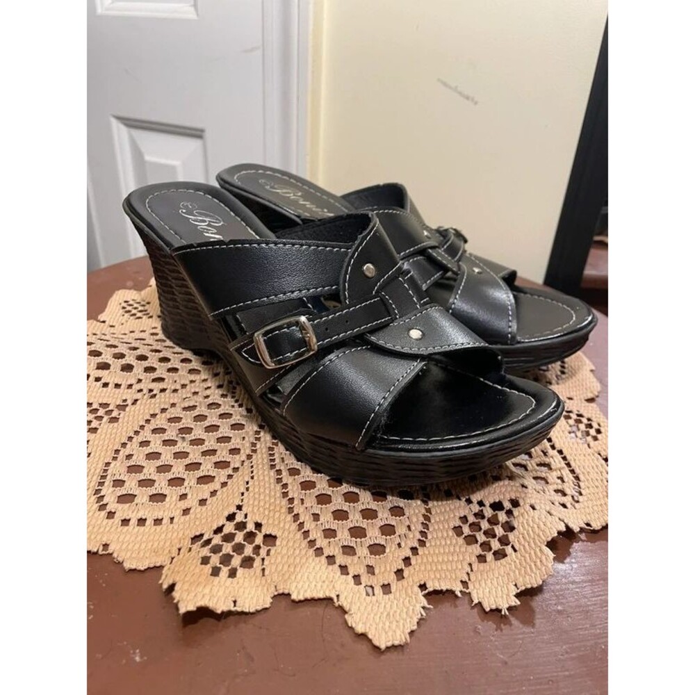 Bonita Y2K black leather wedge heels